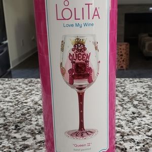 Lolita Queen wine glass
